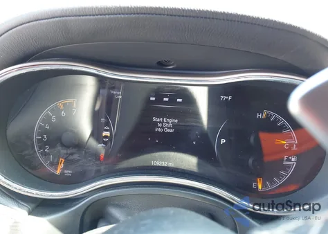 2014 Jeep Grand Cherokee Overland z USA, uszkodzony, nr VIN 1C4RJFCT5EC302709